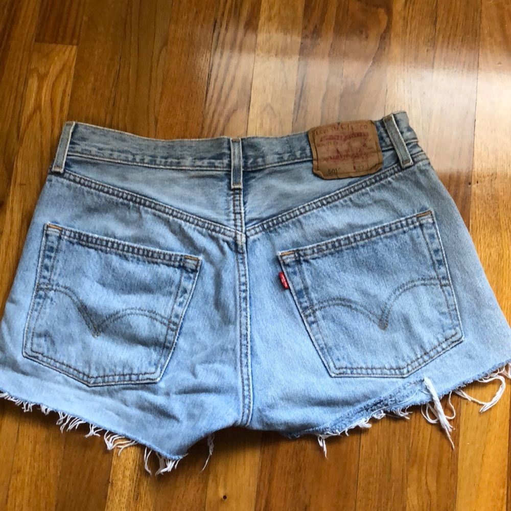 Vintage denim Levi shorts 501 w 32 L34